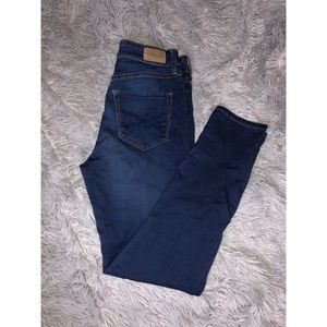 Aeropostale Petite Jeans